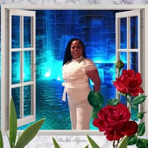 Meet your Posher, Dinine